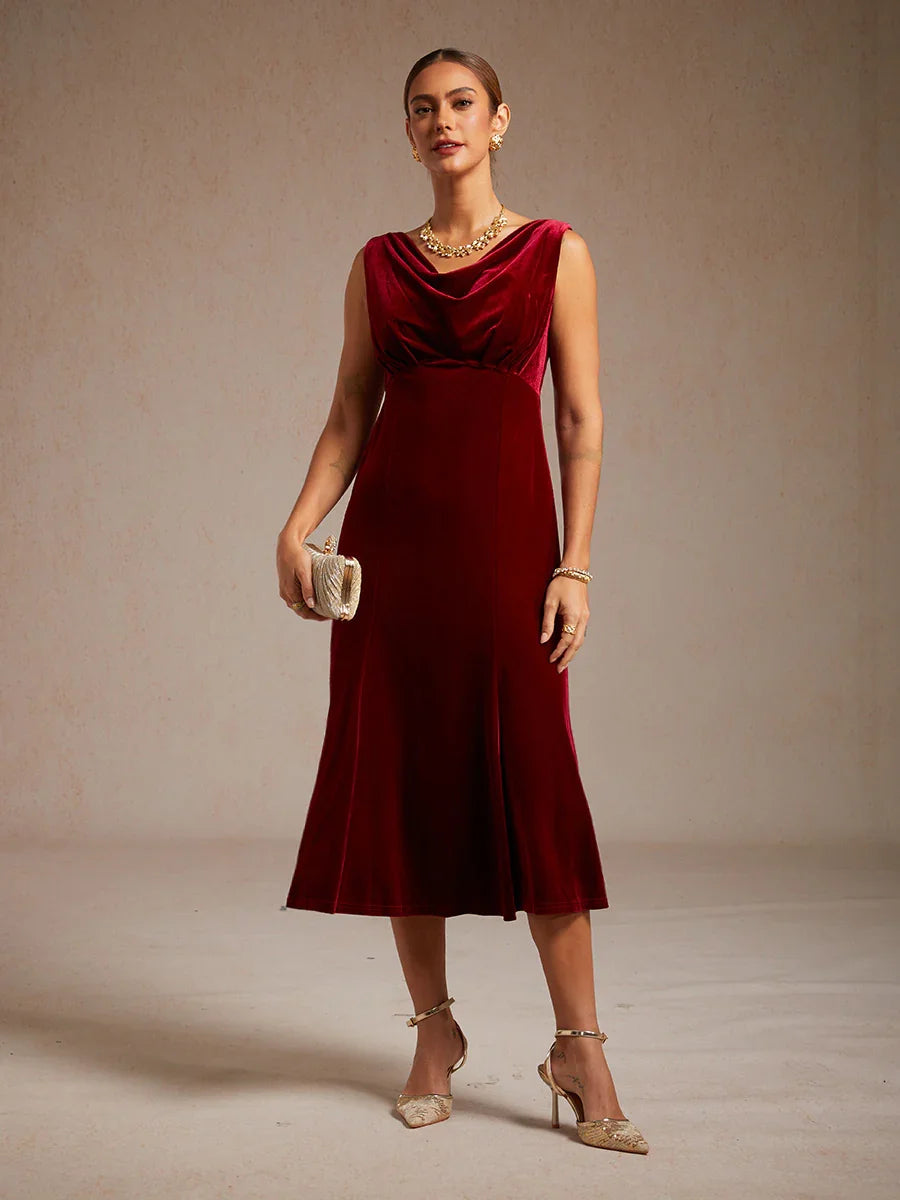 High-Stretch Velvet Sleeveless Midi Dress with Scoop Neck