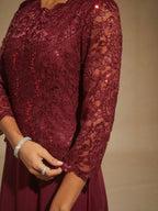 Elegant Lace and Chiffon Floor-Length Dress